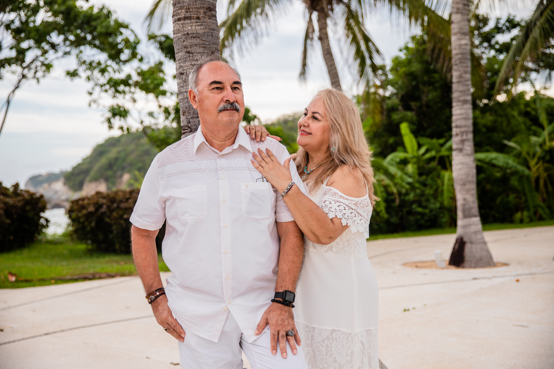 Abelardo y Rosario en la playa, 2026
